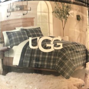 Ugg Oakland comforter set